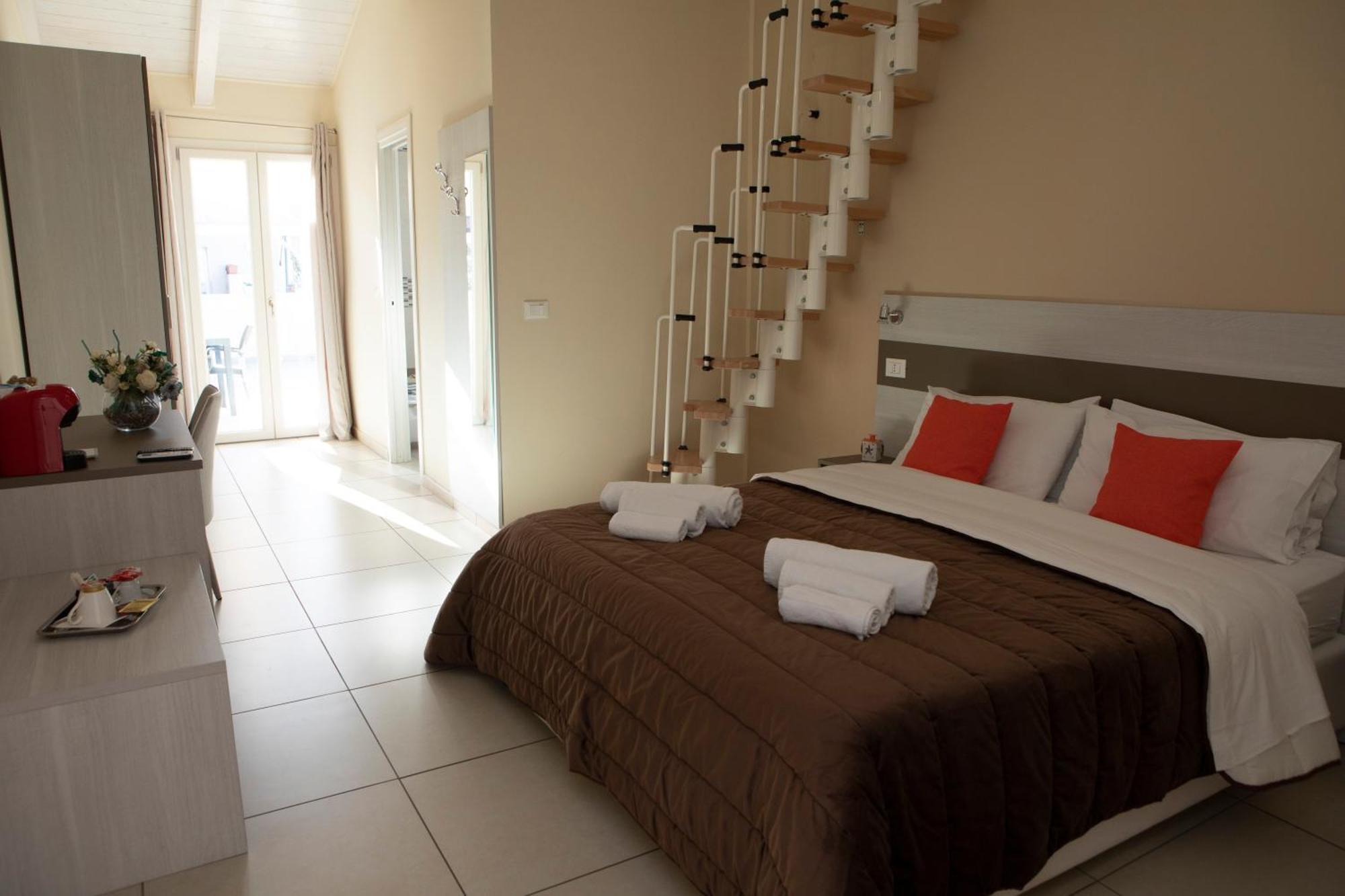 La Perla Amantea - Rooms & Apartaments المظهر الخارجي الصورة