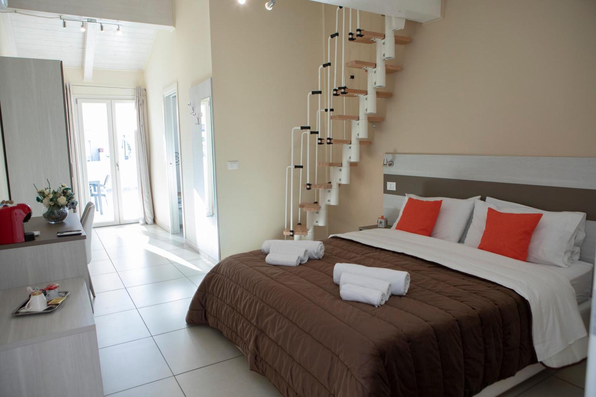 La Perla Amantea - Rooms & Apartaments المظهر الخارجي الصورة