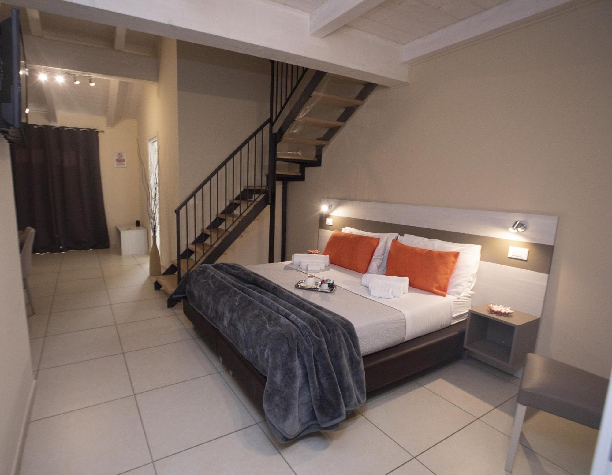 La Perla Amantea - Rooms & Apartaments المظهر الخارجي الصورة