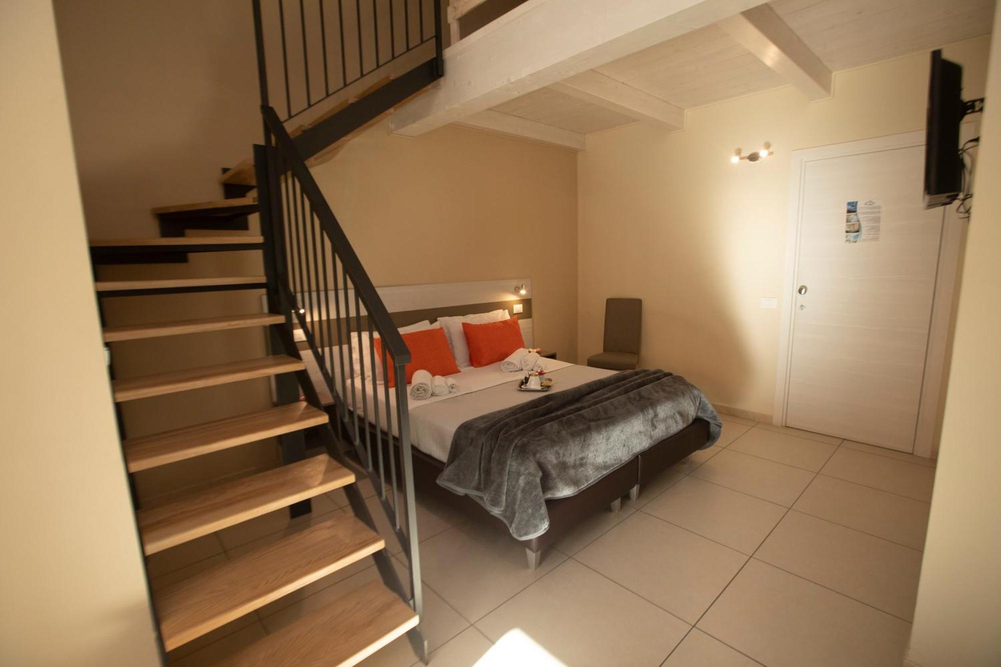 La Perla Amantea - Rooms & Apartaments المظهر الخارجي الصورة