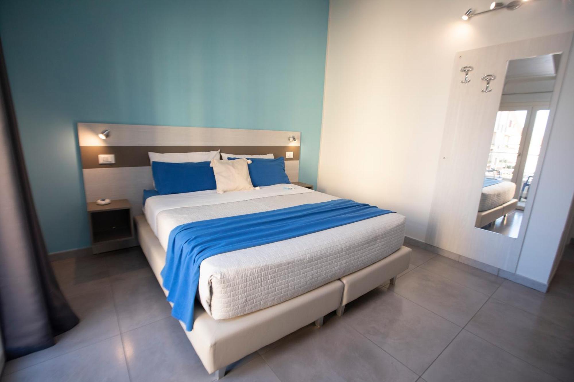 La Perla Amantea - Rooms & Apartaments المظهر الخارجي الصورة