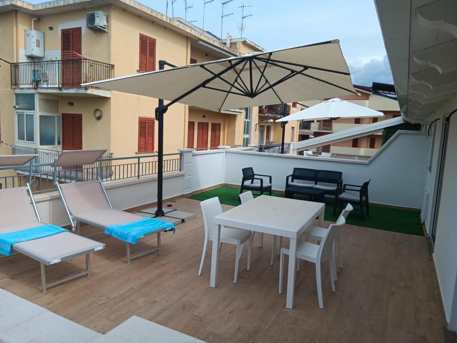 La Perla Amantea - Rooms & Apartaments المظهر الخارجي الصورة